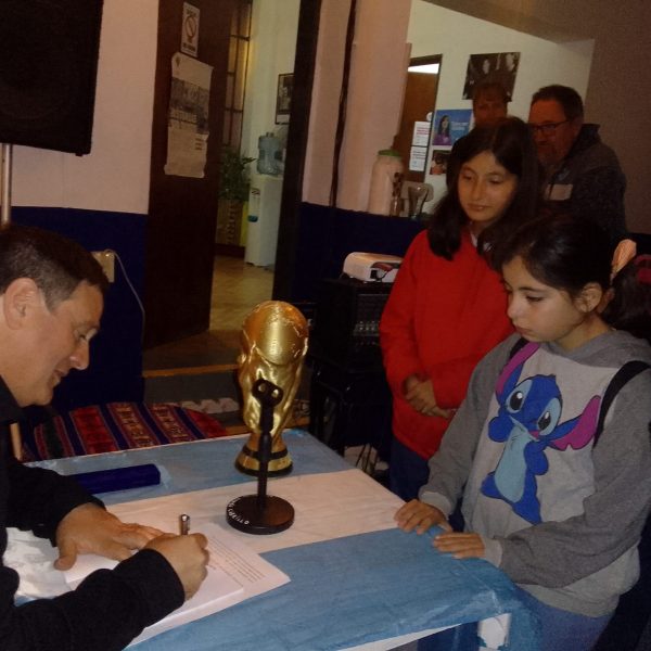 Presentación en el Centro Cultural Cabildo de Morón, Buenos Aires, Argentina